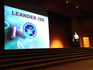Tyler Carroll with Servuss pitching at Longhorn Startup Demo Day, photo by Longhorn Entrepreneur Agency